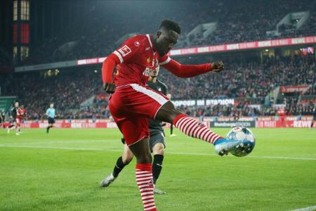 Hannover 96 leiht Schindler für ein Jahr vom 1. FC Köln aus Hannover 96 leiht Schindler für ein Jahr vom 1. FC Köln aus