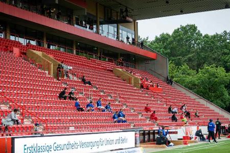 Union rudert zurück: Präventivtest für volles Stadionerlebnis verschoben Union rudert zurück: Präventivtest für volles Stadionerlebnis verschoben