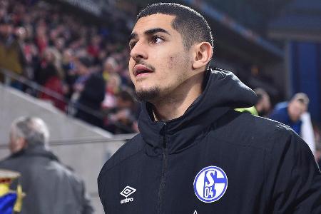Nach seinem Bundesligadebüt am ersten Spieltag lange Zeit vergessen, ehe er nach der Corona-Pause noch mehrfach ins kalte Wa...