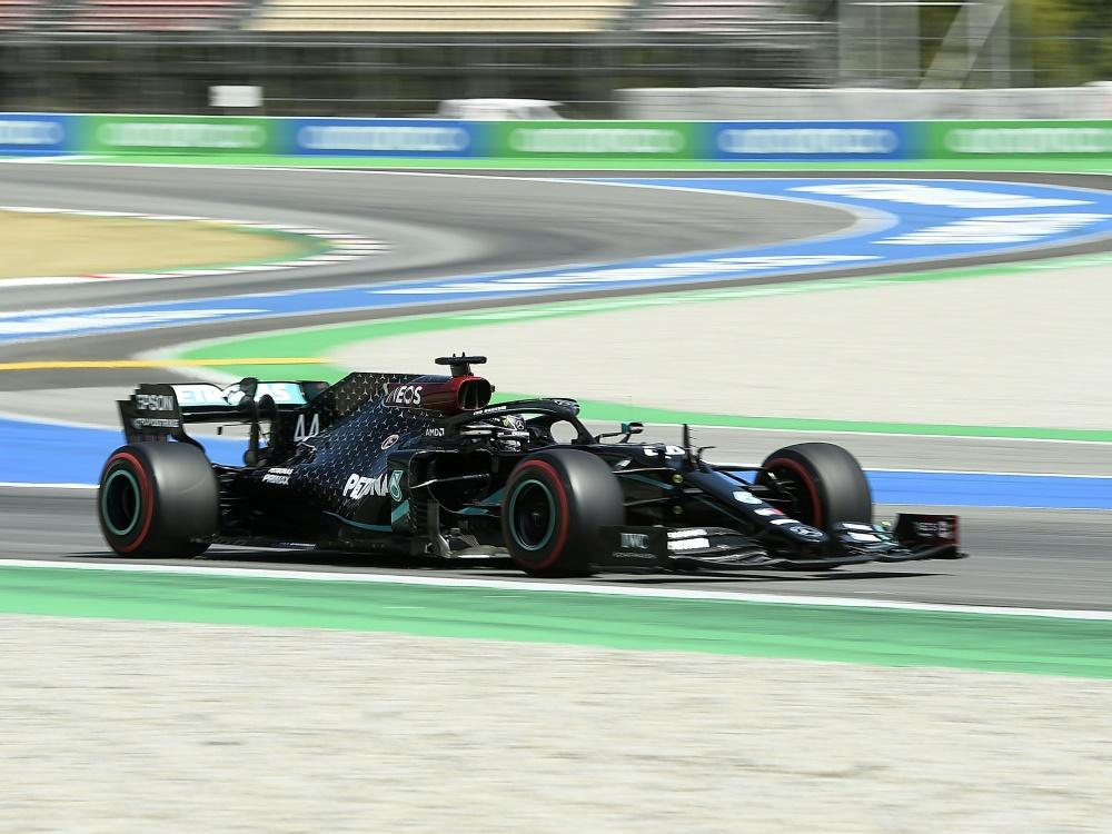 Hamilton holt Pole Position in Spanien Vettel auf elf