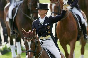 Das SID-Kalenderblatt am 25. August: Dressur-Equipe kassiert historische Niederlage