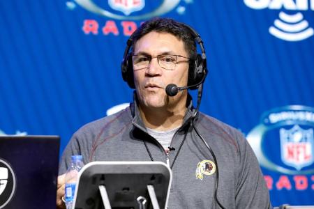 NFL: Washington-Coach Rivera an Hautkrebs erkrankt NFL: Washington-Coach Rivera an Hautkrebs erkrankt