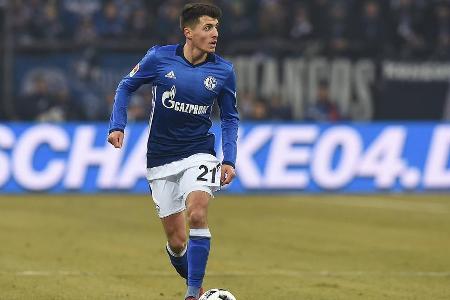 In einer Schalker Saison voller Enttäuschungen war er einer der größten Flops. Fand im Schalker Mittelfeld überhaupt nicht s...