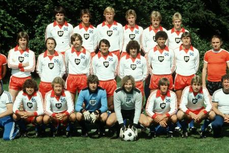 1979, 1982 und 1983 sind der HSV und Felix Magath im deutschen Fußball das Maß der Dinge. Die Hanseaten gewinnen in jenen Ja...