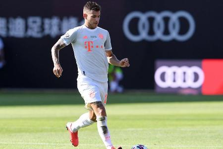 Ersetzte Davies und bereitete Münchens letztes Tor mit dem Kopf vor.