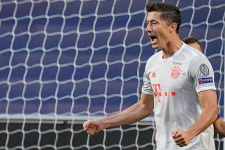 Scheiterte im ersten Durchgang zweimal freistehend an ter Stegen. Setzte seine Mitspieler dafür immer wieder gekonnt in Szen...