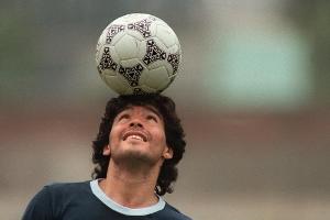 Maradonas Karriere im Zeitraffer (zusammengestellt vom SID)