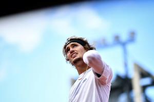 Tennis in Köln: Zverev-Brüder verlieren im Doppel