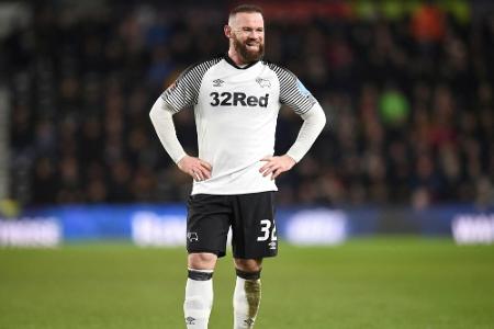 Rooney schießt Derby mit Traumtor zum Sieg