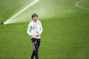 Löw weist Kritik zurück: "Ich sehe das große Ganze"