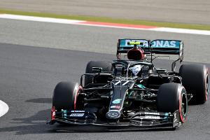 Bottas holt Pole Position auf dem Nürburgring vor Hamilton