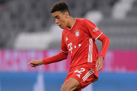 Engagierte sich bis zum Abpfiff noch als umtriebiger Balljäger. War viel in Bewegung, spielerisch kam aber nicht mehr viel.