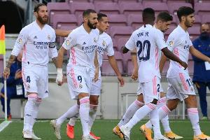Real siegt im "Krisen-Clasico" - Barca am Boden