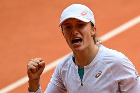 Swiatek stoppt Höhenflug von Podoroska und steht im Finale gegen Kenin Swiatek stoppt Höhenflug von Podoroska und steht im Finale gegen Kenin