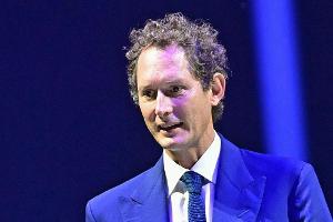 Ferrari-Präsident Elkann stärkt seinem Team den Rücken