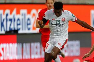 Union leiht Awoniyi vom FC Liverpool aus