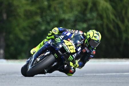 MotoGP: Rossi weist Gerüchte über Karriere-Ende zurück MotoGP: Rossi weist Gerüchte über Karriere-Ende zurück
