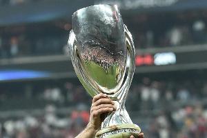 UEFA hält trotz Ungarns Grenzschließung an Supercup fest