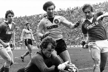 'Blöde Sau' hatte der Schalker 1974 zum Schiedsrichter gesagt. Als der nachfragte, legte er noch einmal nach: 'Also jetzt no...