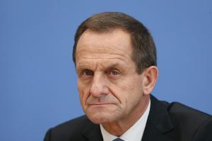 Hörmann befürchtet Schaden "in ganz anderen Dimensionen für den Sport"