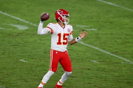 Chiefs schlagen Ravens: Mahomes knackt Rekord Chiefs schlagen Ravens: Mahomes knackt Rekord