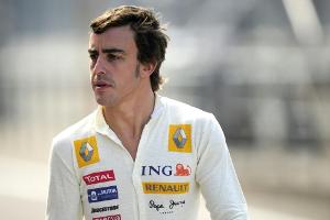 "Wie am ersten Schultag": Alonso besucht Renault-Werke