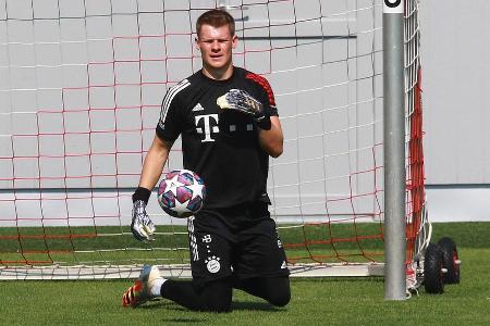 Kam als Nachfolger von Manuel Neuer vom FC Schalke zum FC Bayern. Ist aber wohl frühestens ab 2023 als Nummer eins eingeplan...