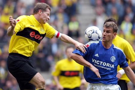 Borussia Dortmund empfängt den Erzrivalen FC Schalke 04. Seit den 1920er Jahren kämpfen Schwarz-Gelb und Blau-Weiß um die Vo...