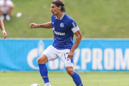 Erwischte wie schon in München einen ganz schlechten Tag. Leistete sich am Ball erneut einige schwere Fehler und stand in de...