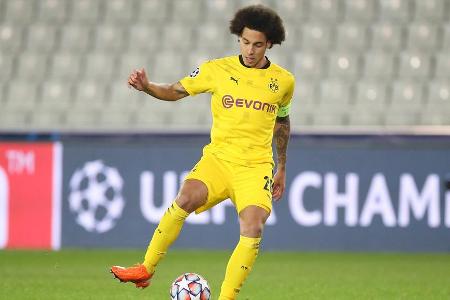 Führte den BVB als Kapitän aufs Feld und agierte als Innenverteidiger in ungewohnter Rolle. Mit all seiner Routine eine abge...