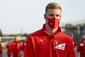 Schumacher-Konkurrenten werden weniger: Ilott steigt nicht auf
