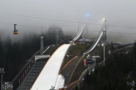 Vierschanzentournee: Auch in Oberstdorf keine Zuschauer Vierschanzentournee: Auch in Oberstdorf keine Zuschauer