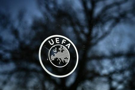 Nach Corona-Fall: UEFA sagt Begegnung zwischen Norwegen und Rumänien ab Nach Corona-Fall: UEFA sagt Begegnung zwischen Norwegen und Rumänien ab