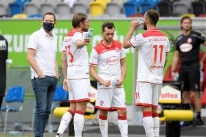 Altmeister Nürnberg und Düsseldorf stecken unten fest