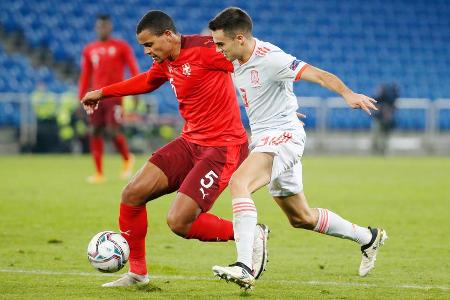 Nachdem er die Oktober-Länderspiele aufgrund einer Corona-Infektion verpasst hatte, kehrte Akanji ins Schweizer Nationalteam...