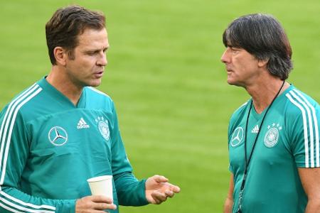 Bierhoff steht zu Löw: 