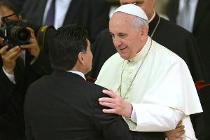 Der Papst betet für Maradona