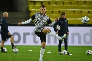 "Ein Vorbild": Keller gratuliert Jubilar Kroos