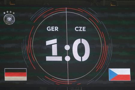 Niederlage gegen Trödel-Show: 5,42 Millionen sehen Länderspiel gegen Tschechien Niederlage gegen Trödel-Show: 5,42 Millionen sehen Länderspiel gegen Tschechien