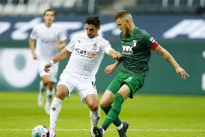 Gladbach verspielt in Überzahl Sieg gegen Augsburg