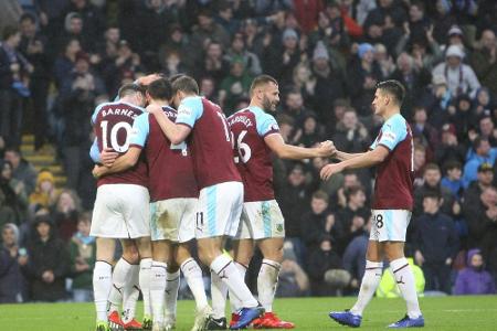 US-Investment-Gruppe schließt Übernahme des FC Burnley ab US-Investment-Gruppe schließt Übernahme des FC Burnley ab