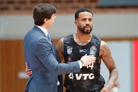 BBL: Erste Niederlage für Hamburg - Bayern souverän BBL: Erste Niederlage für Hamburg - Bayern souverän