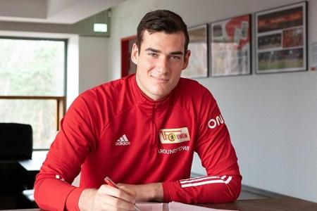 Union bindet und verleiht Torhüter Moser Union bindet und verleiht Torhüter Moser