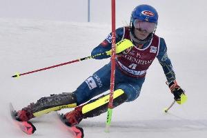 Riesenslalom in Courchevel: Shiffrin in Führung