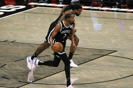NBA: Superstar Durant feiert Comeback NBA: Superstar Durant feiert Comeback