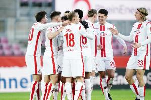 Bescherung von Modeste: Köln glanzlos im Achtelfinale