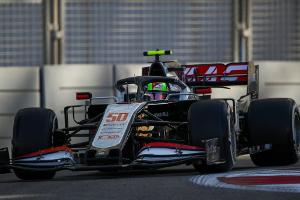 Formel-1-Test: Schumacher dreht über 100 Runden im Haas