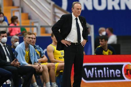 Alba-Trainer positiv getestet: Spiel in Weißenfels wird verlegt Alba-Trainer positiv getestet: Spiel in Weißenfels wird verlegt