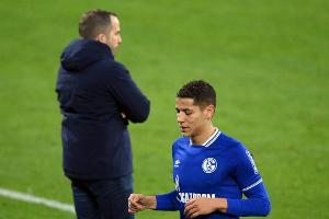 Schalke begnadigt Harit