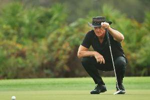 Golfstar Norman nach Coronainfektion wieder zu Hause